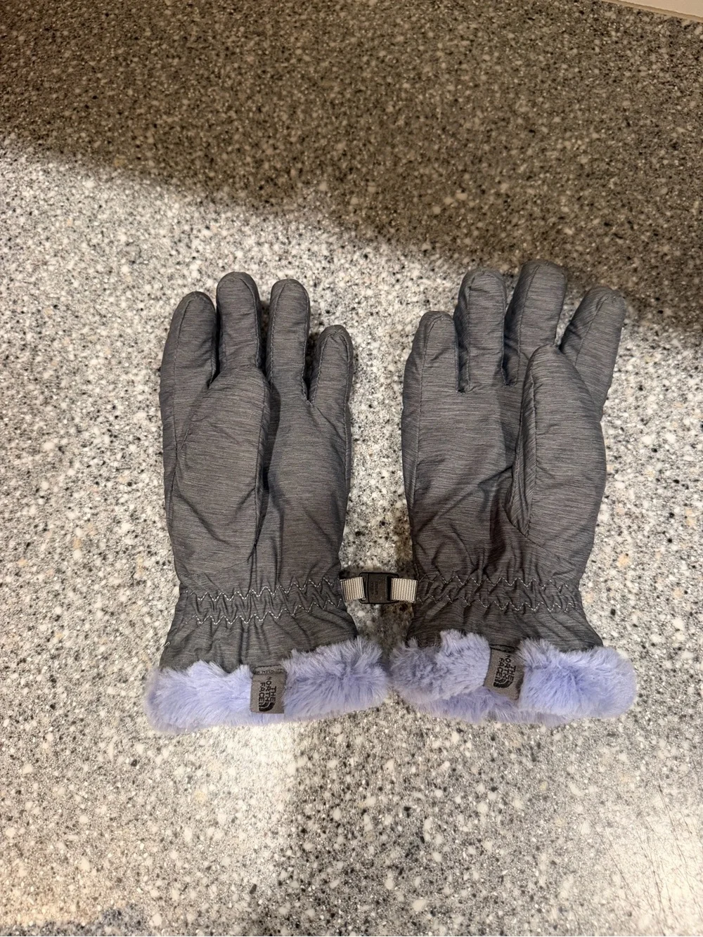 The North Face Gray Quilted Kids Gloves with Lavender Faux Fur Trim